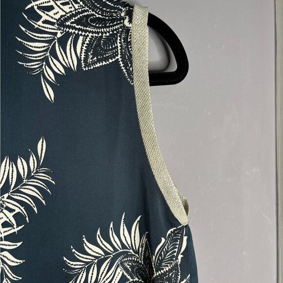Gracia Navy Blue Printed Sleeveless High Neck Blouse With Sparkle Detail Sz Sm - Picture 3 of 5